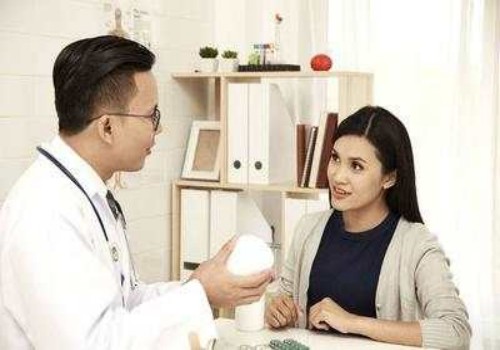 宝宝喝水老是呛到是什么原因？解析宝宝喝水总是被呛的原因